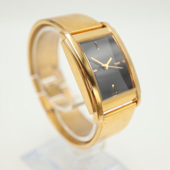 Joan Rivers Gold Tone Black Dial Womens Tank Watch Cuff Bracelet w New Battery - Picture 8 of 13